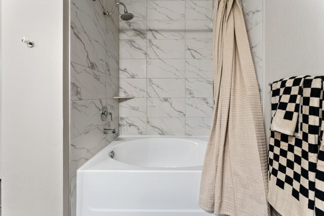 Building Photo - 25120 Panther Bend Ct