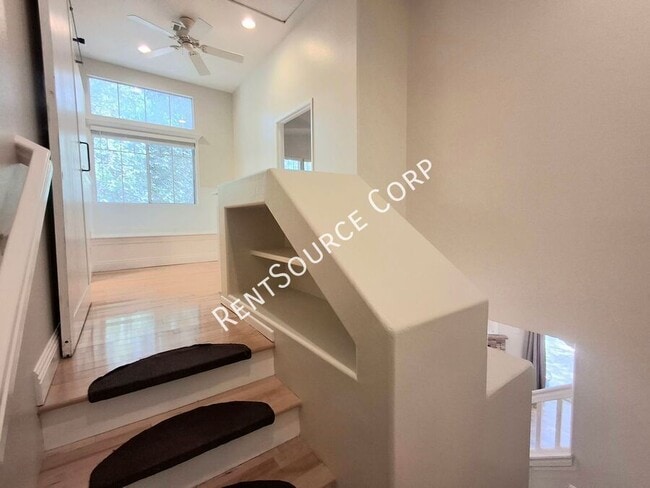 Building Photo - 22900 Cheyenne Dr