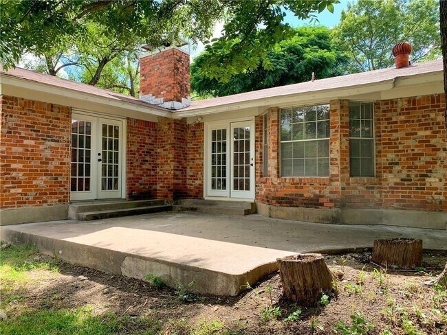 Building Photo - 11303 Titian Dr