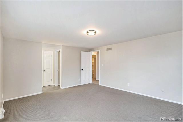 Building Photo - 8345 E Hinsdale Ave