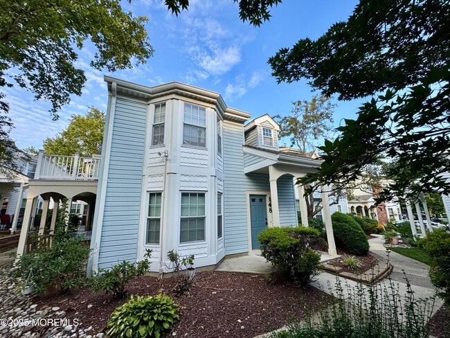 Building Photo - 148 Tulip Ln