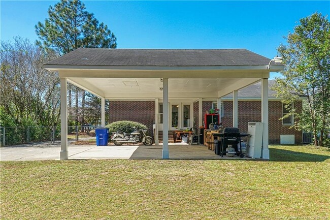 Building Photo - 184 E 12 Oaks Rd