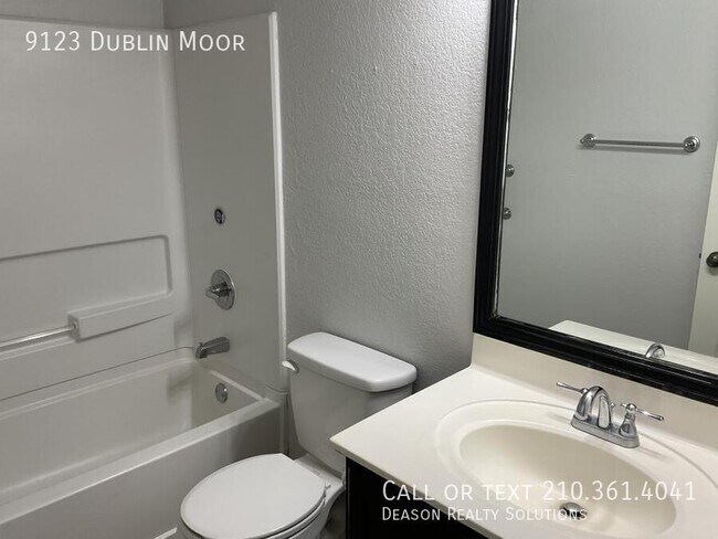 Building Photo - 9123 Dublin Moor