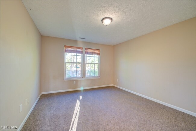 Building Photo - 2576 Covington Pl