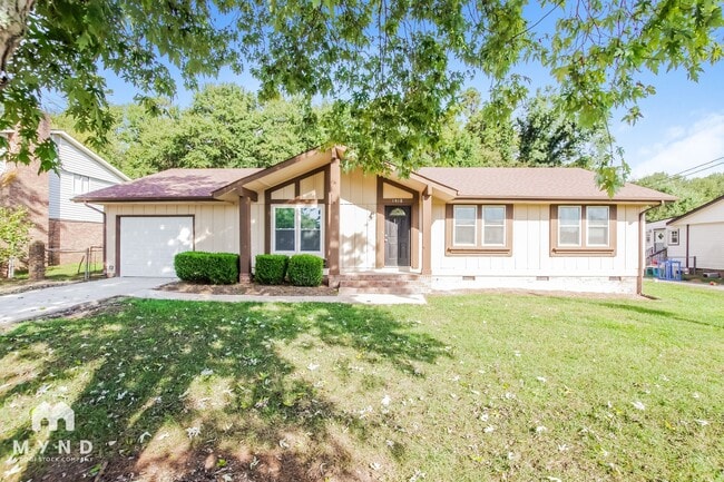 Building Photo - 1418 Gaston Way