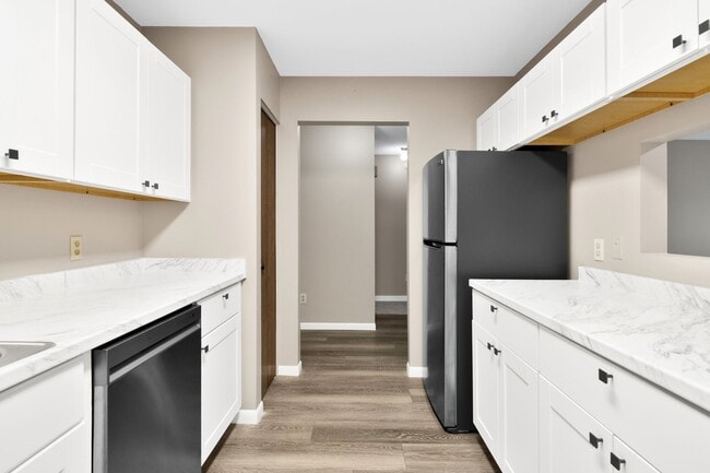 Building Photo - 3463 Blackwood Dr