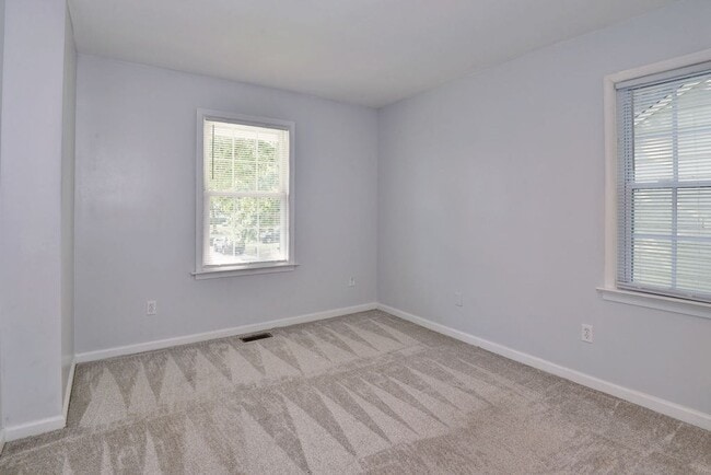 Building Photo - Cute Two Story With Nice Upgrades