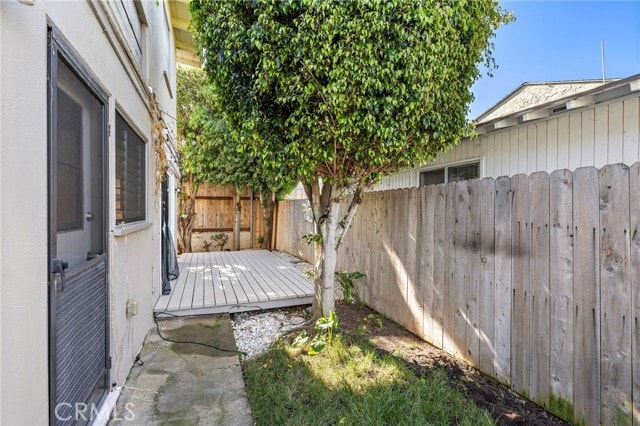 Building Photo - 827 Catalina St