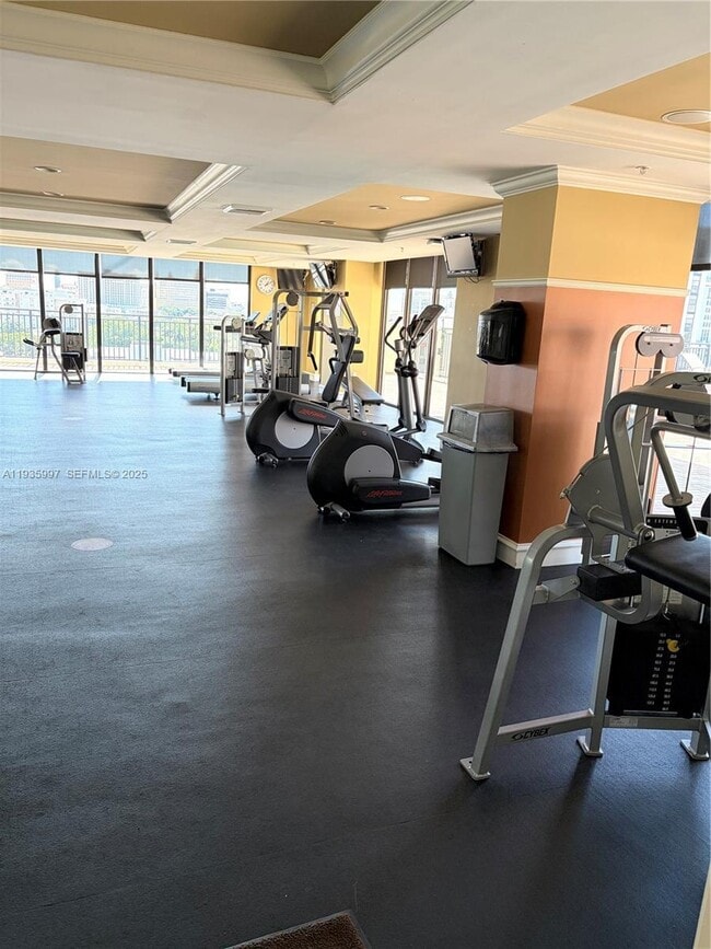 Building Photo - 888 Douglas Rd