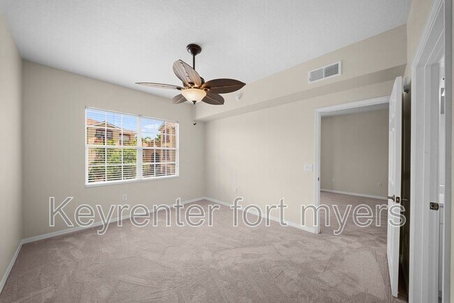 Building Photo - 11400 Ocean Walk Dr