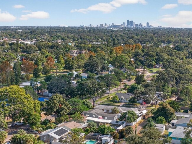 Building Photo - 5410 19th Ave S