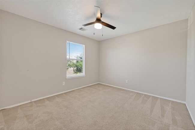 Building Photo - 20631 Tayman Oaks Dr