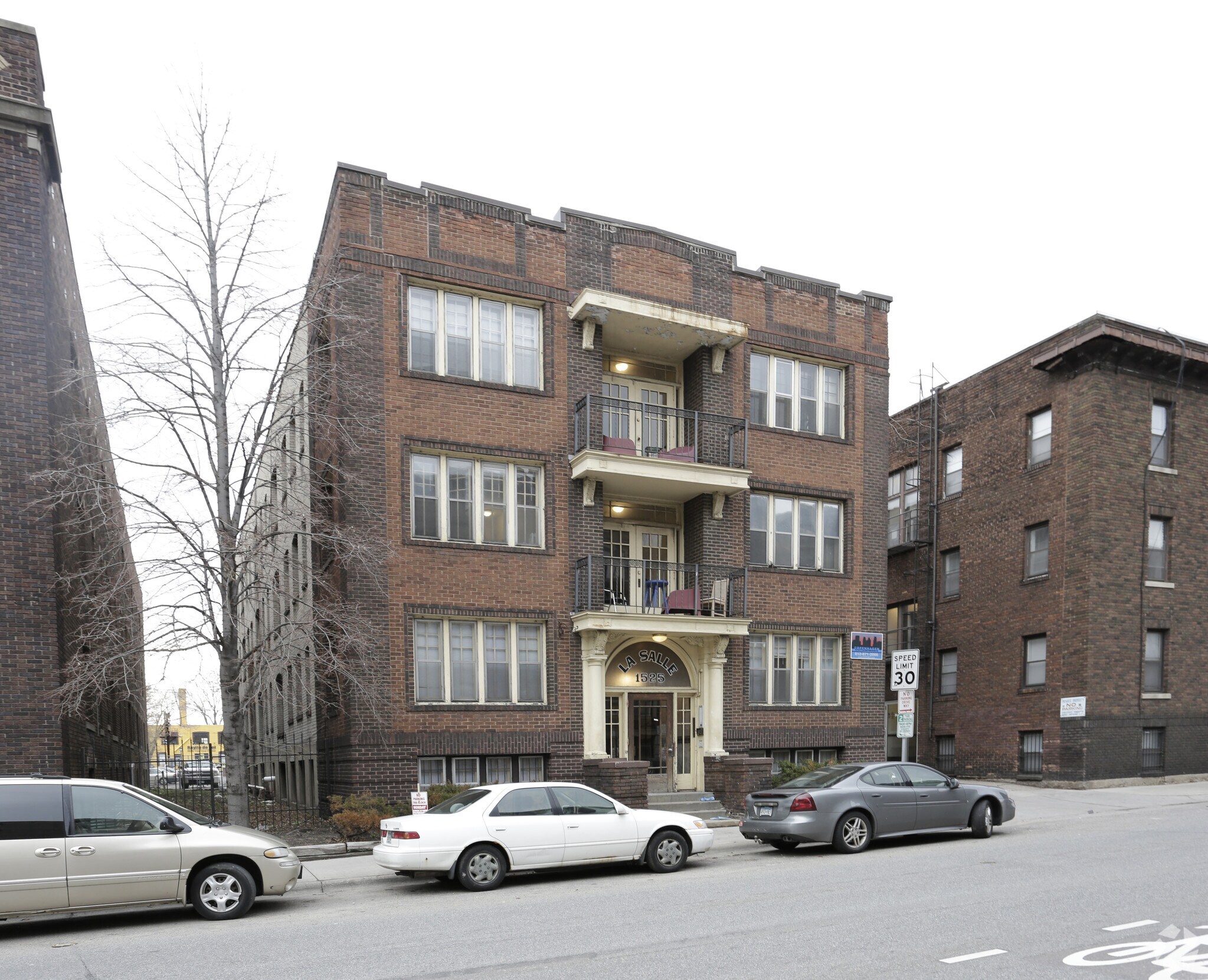 1525 Lasalle - 23 - 1525 LaSalle