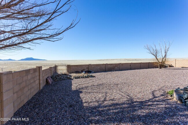 Building Photo - 7236 Pinnacle Pass Dr