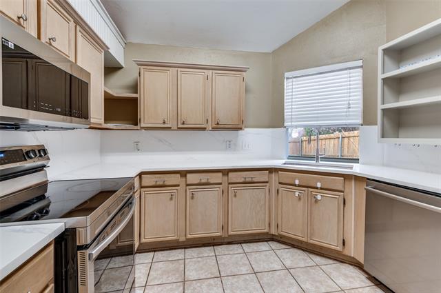 Building Photo - 1800 Corvallis Ct