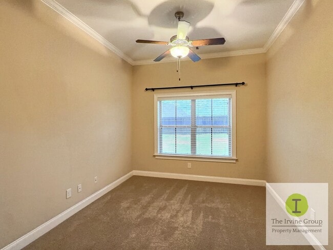 Building Photo - 6 bed, 3.5 bath in Prattville!