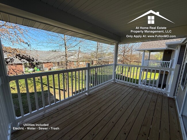 Building Photo - 2610 N Bluff St