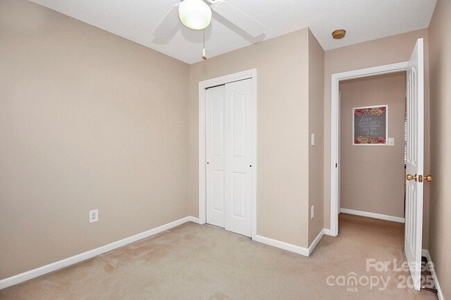 Building Photo - 7115 Simbrah Way