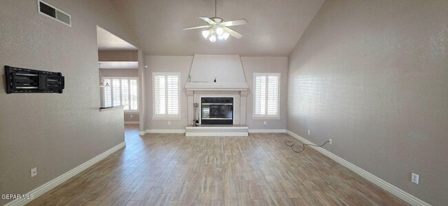 Building Photo - 1365 Desert Canyon Dr