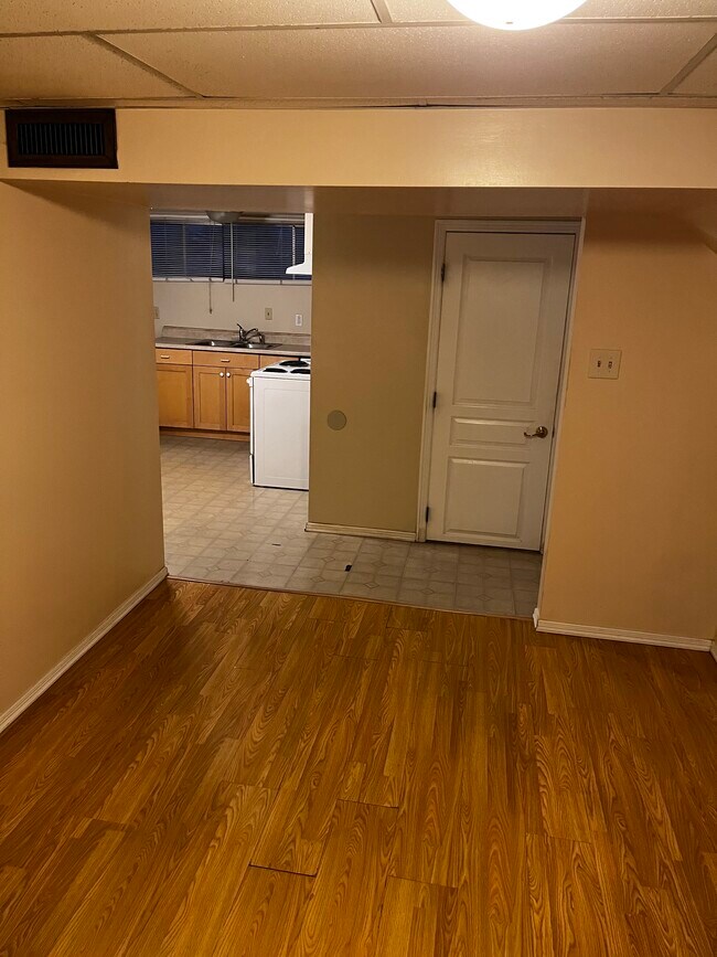 Building Photo - 10247 S 1280 E