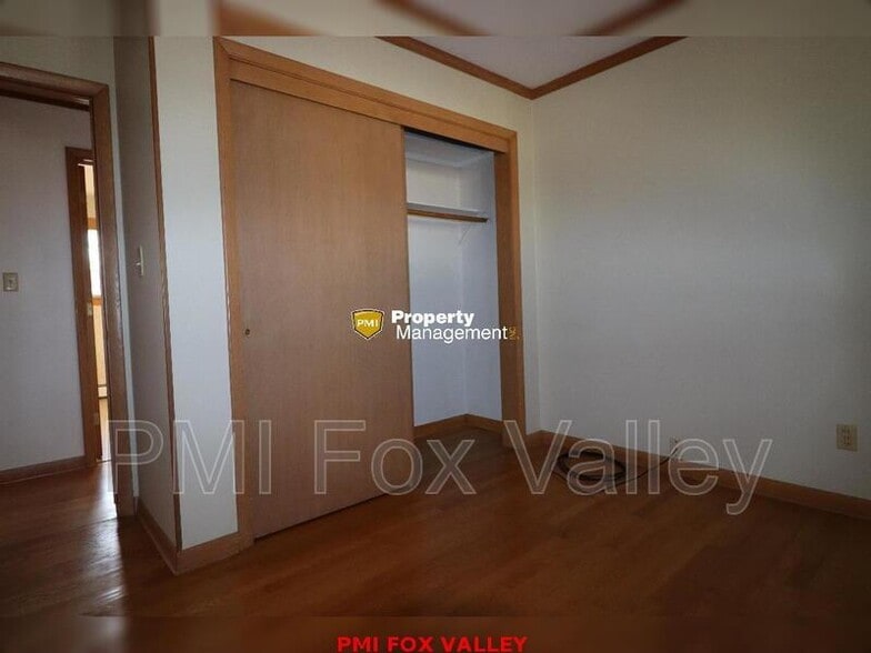 Building Photo - 301 E McArthur St