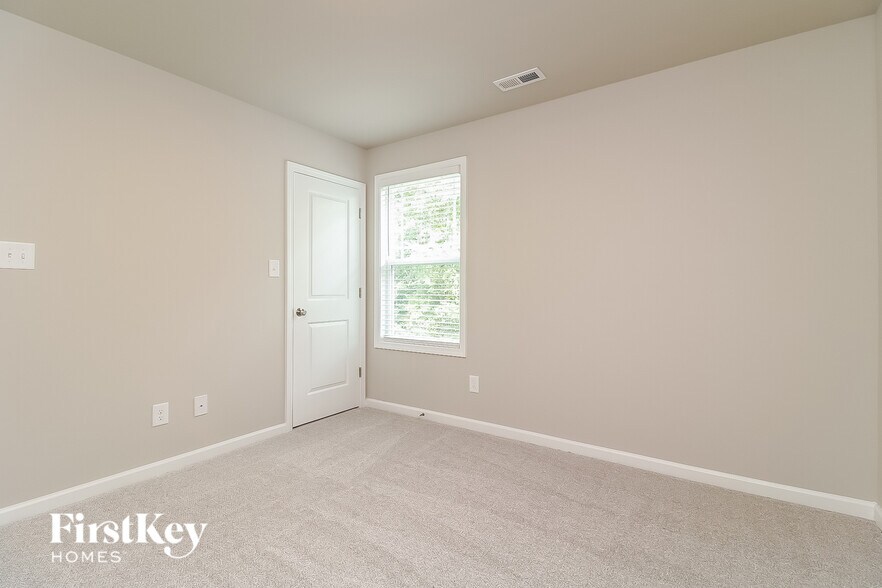 Building Photo - 177 Winter Red Wy