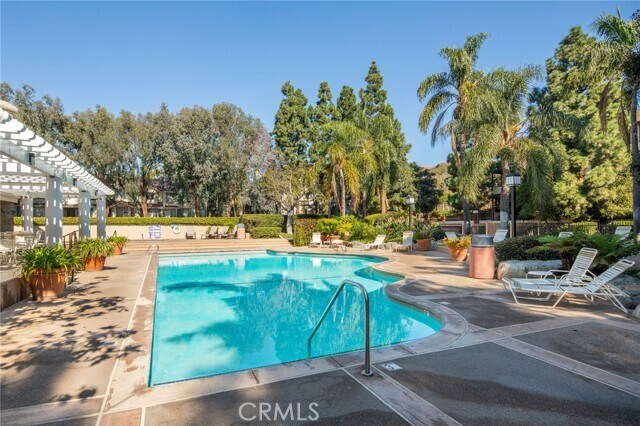 Building Photo - 2595 Plaza del Amo