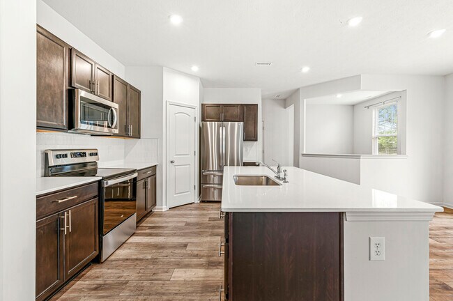 Building Photo - 6599 Seabiscuit Rd