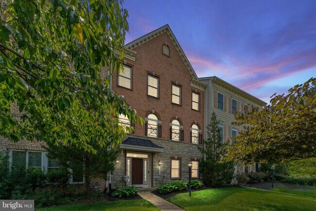 Building Photo - 42524 Rowderbury Square