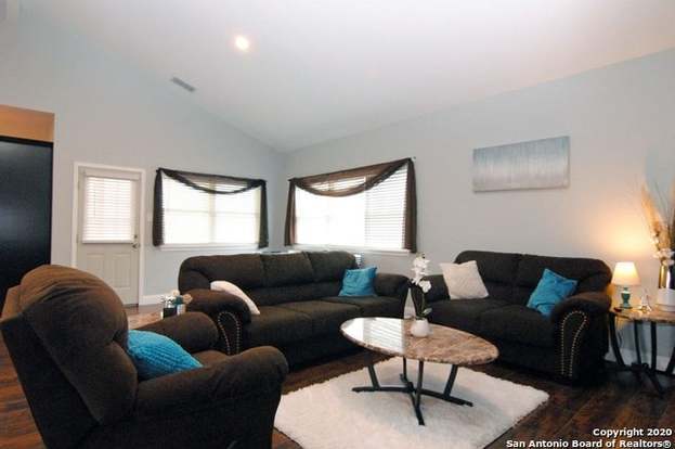 Building Photo - 118 Edgewood Cir