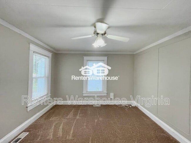 Building Photo - 9022 Chesapeake Blvd