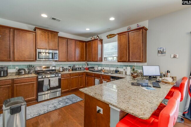 Building Photo - 456 Edenhall Dr