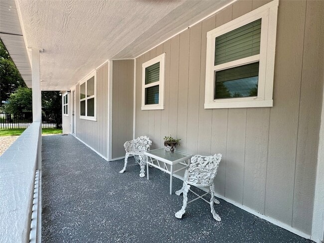 Building Photo - 5777 Co Rd 927