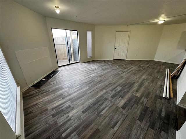 Building Photo - 3524 W Buckingham Rd