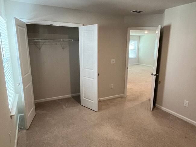 Building Photo - Newly Built 3 Bed + Loft Home in The Palis...