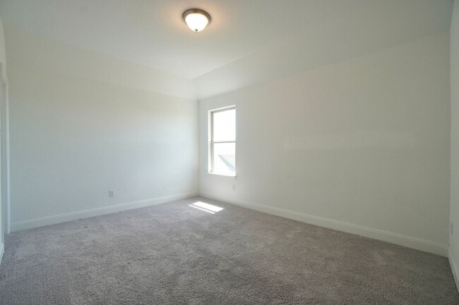 Building Photo - 18116 Leccion Dr