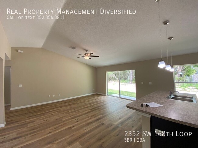 Building Photo - 2352 SW 168th Loop