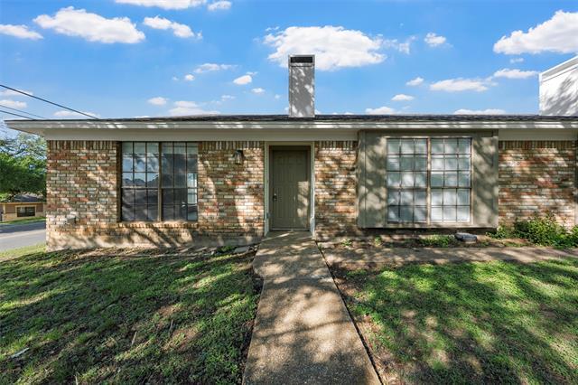 Building Photo - 300 Mill Creek Cir