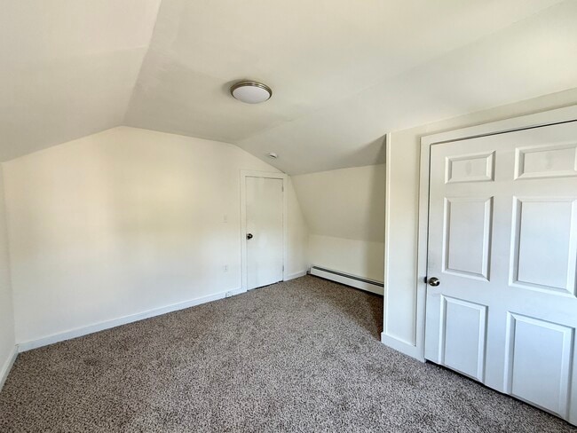 Building Photo - 94 Blackhall St