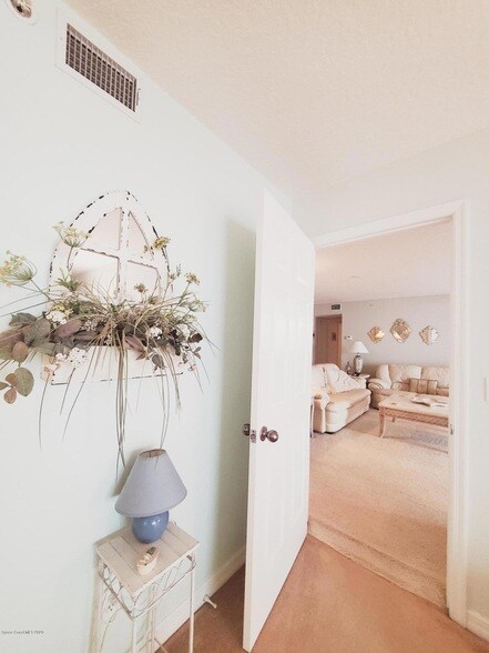 Building Photo - 3740 Ocean Beach Blvd