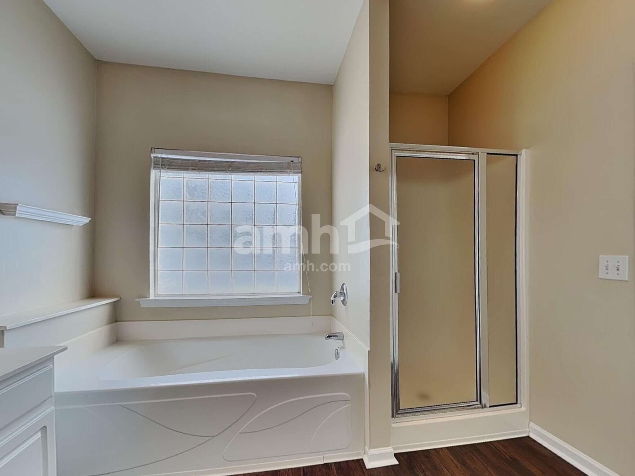Building Photo - 808 Bindon Ln