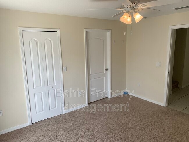 Building Photo - 2502 Lexington Oak Dr