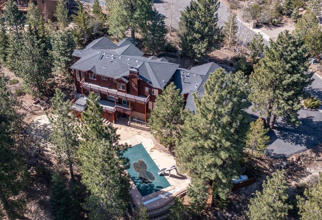 Building Photo - Beautiful home for rent in Galena Forest