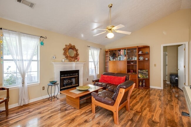 Building Photo - 510 Bridal Way Ct