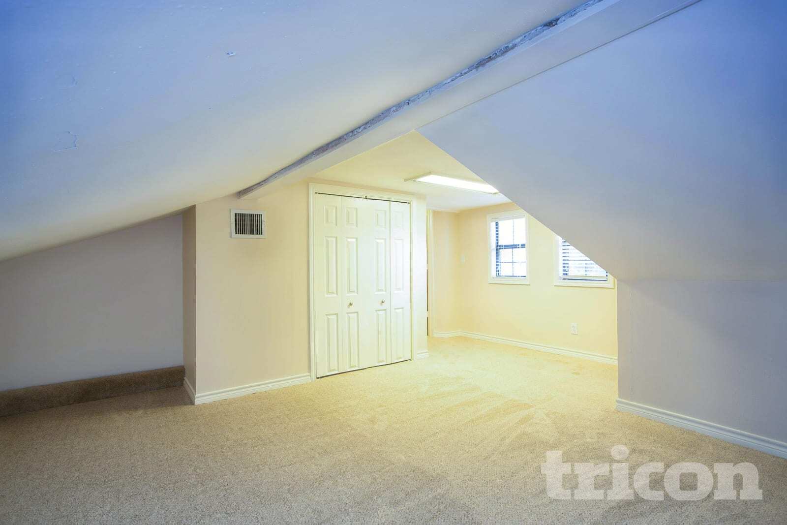 Building Photo - 18139 Lake Bend Dr