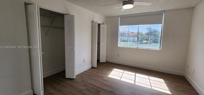 Building Photo - 12166 St.Andrews Pl