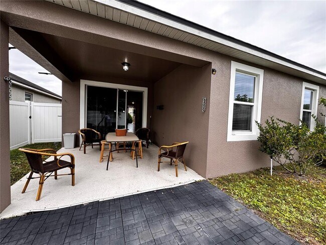 Building Photo - 4976 Millennia Green Dr