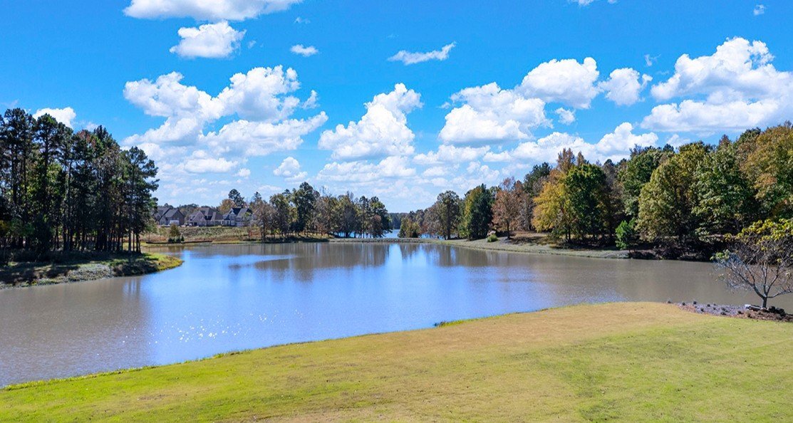 Building Photo - 163 Champlain Rd