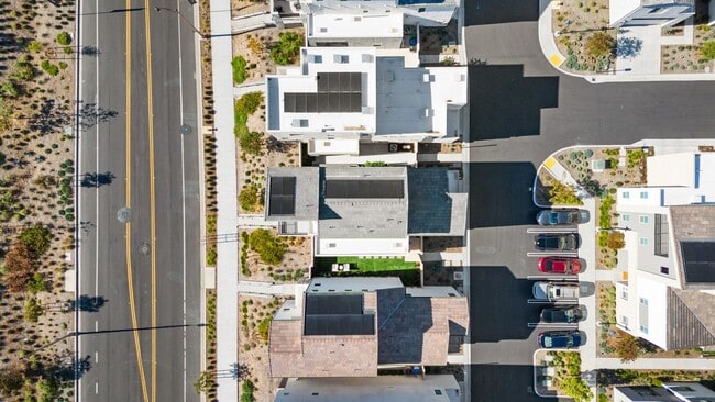 Building Photo - 408 Treble: Modern 4BR + Loft in Great Park, Irvine