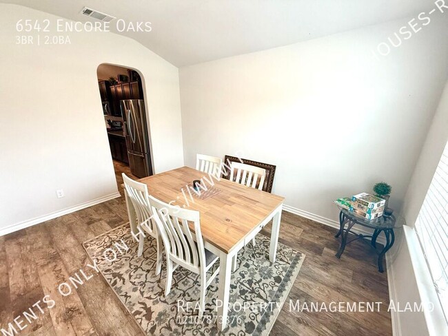 Building Photo - 6542 Encore Oaks